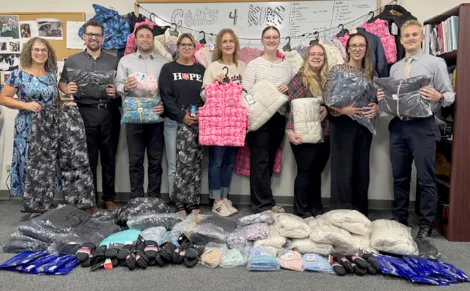 FNB&T donates to Coats for Kids program